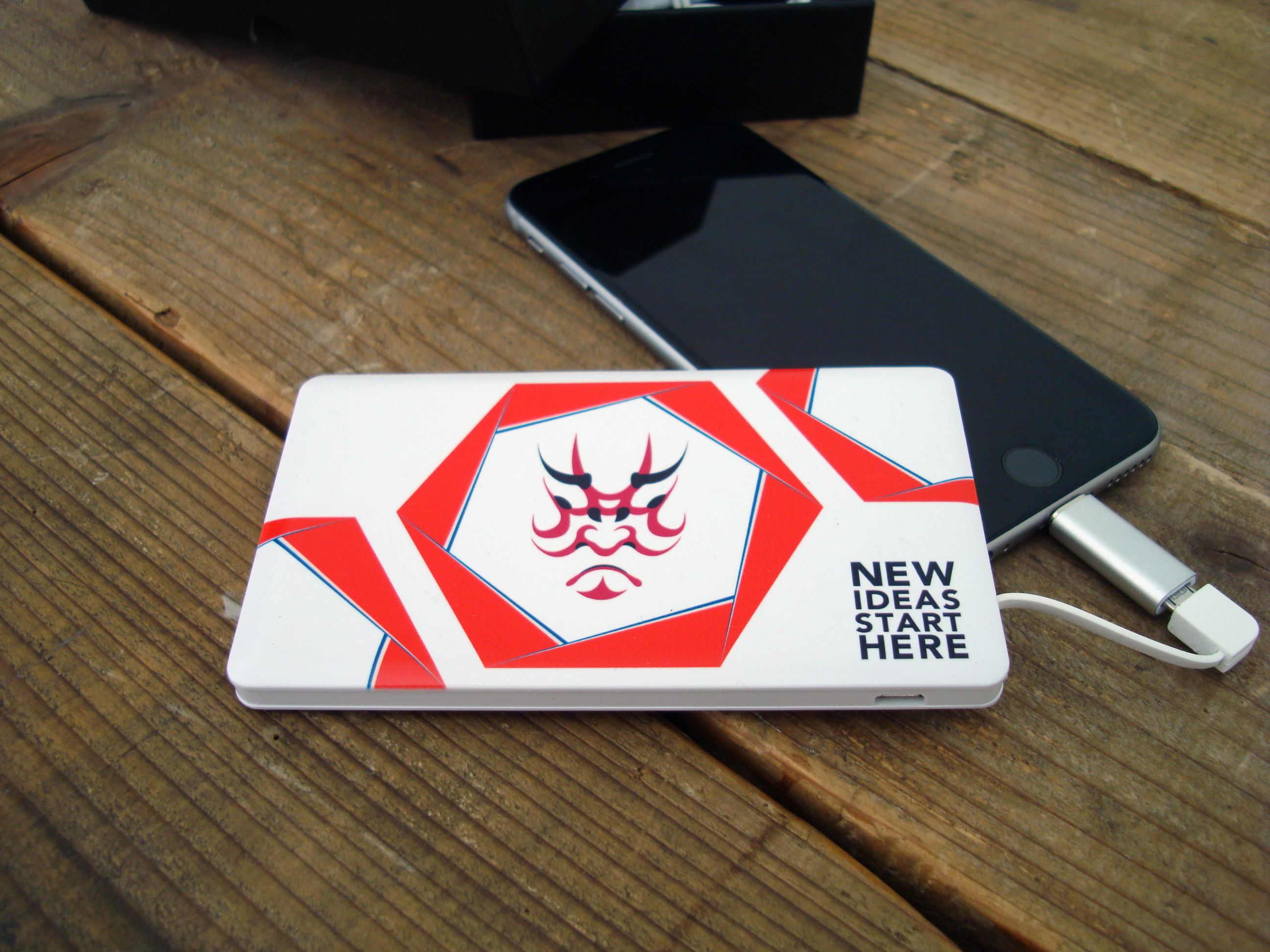 日本政府観光局「MICE向けギブアウェイ：モバイルバッテリー」